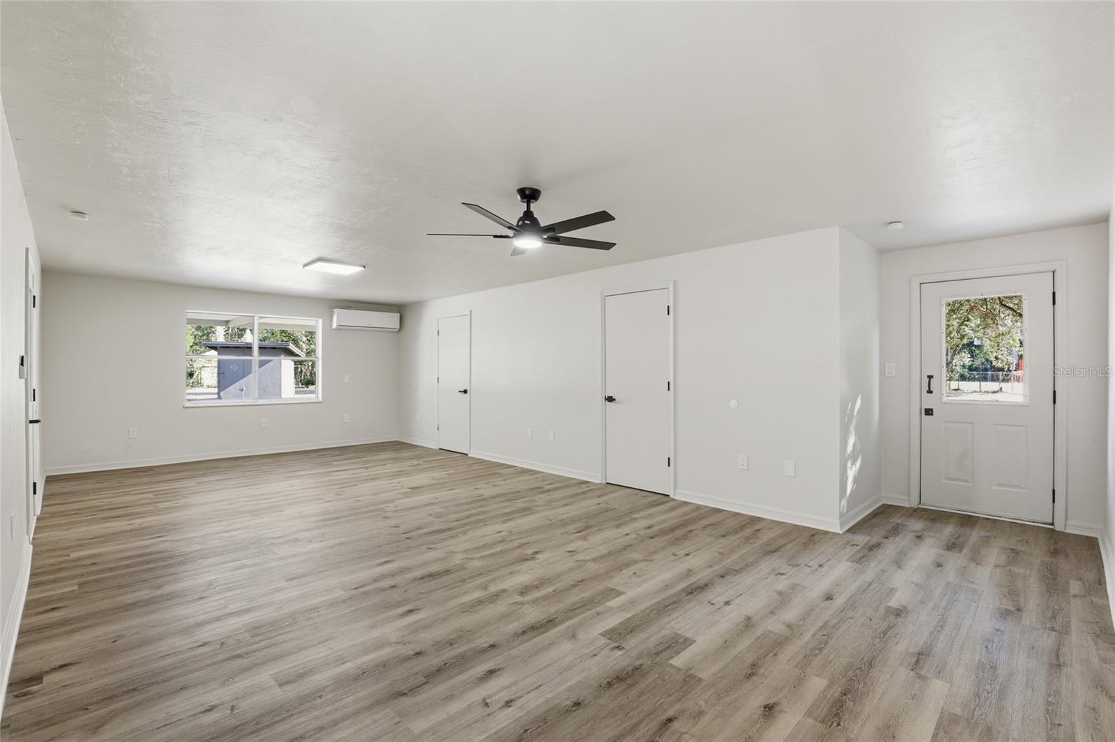 Image 23 of 40 For 9325 77th Court