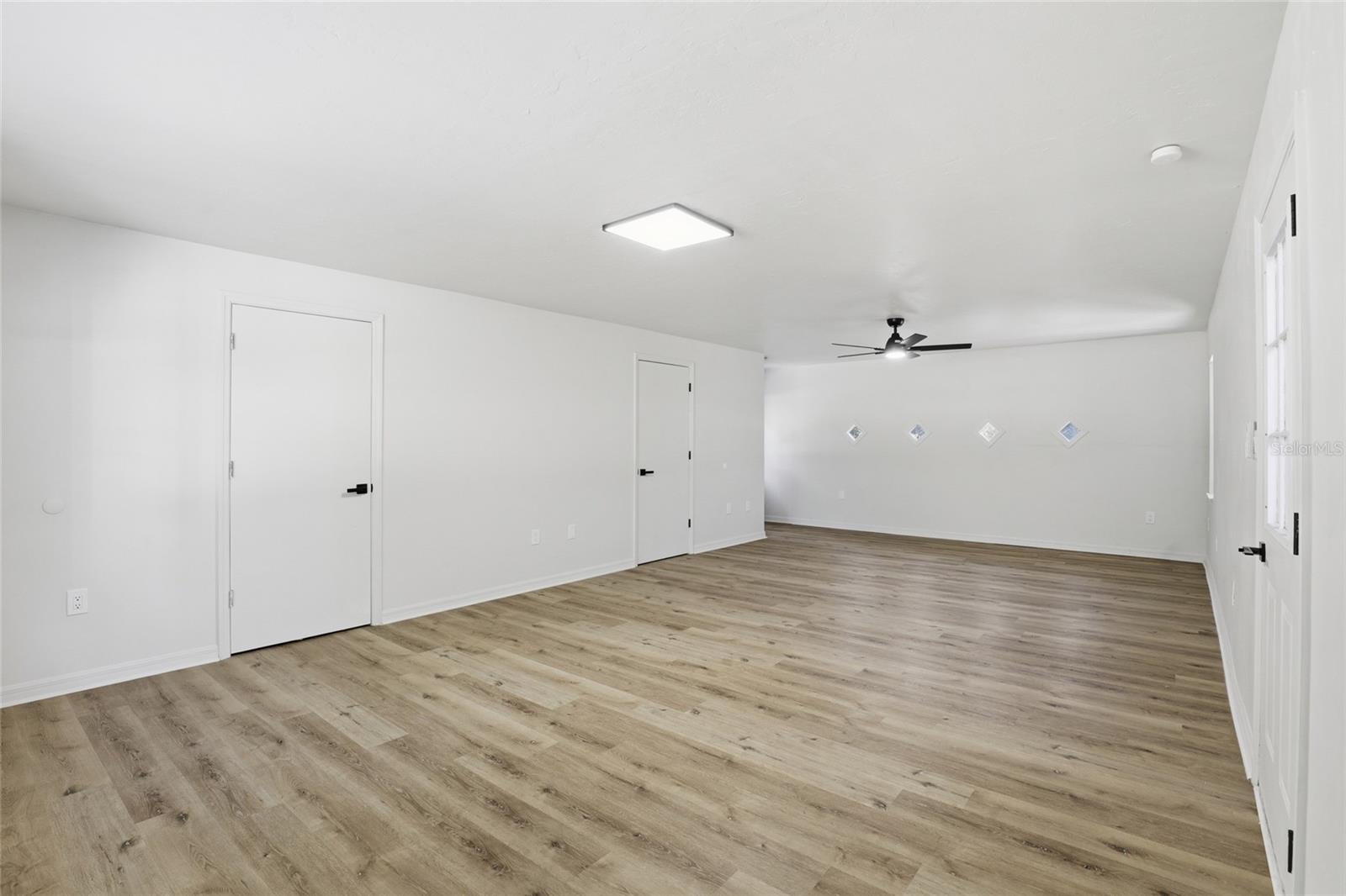 Image 24 of 40 For 9325 77th Court