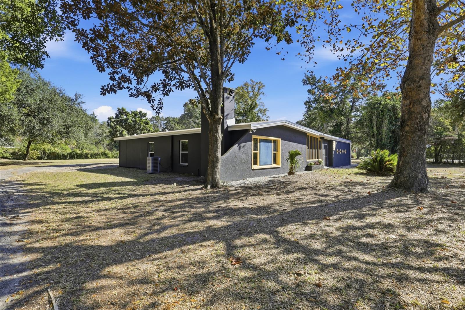 Image 31 of 40 For 9325 77th Court