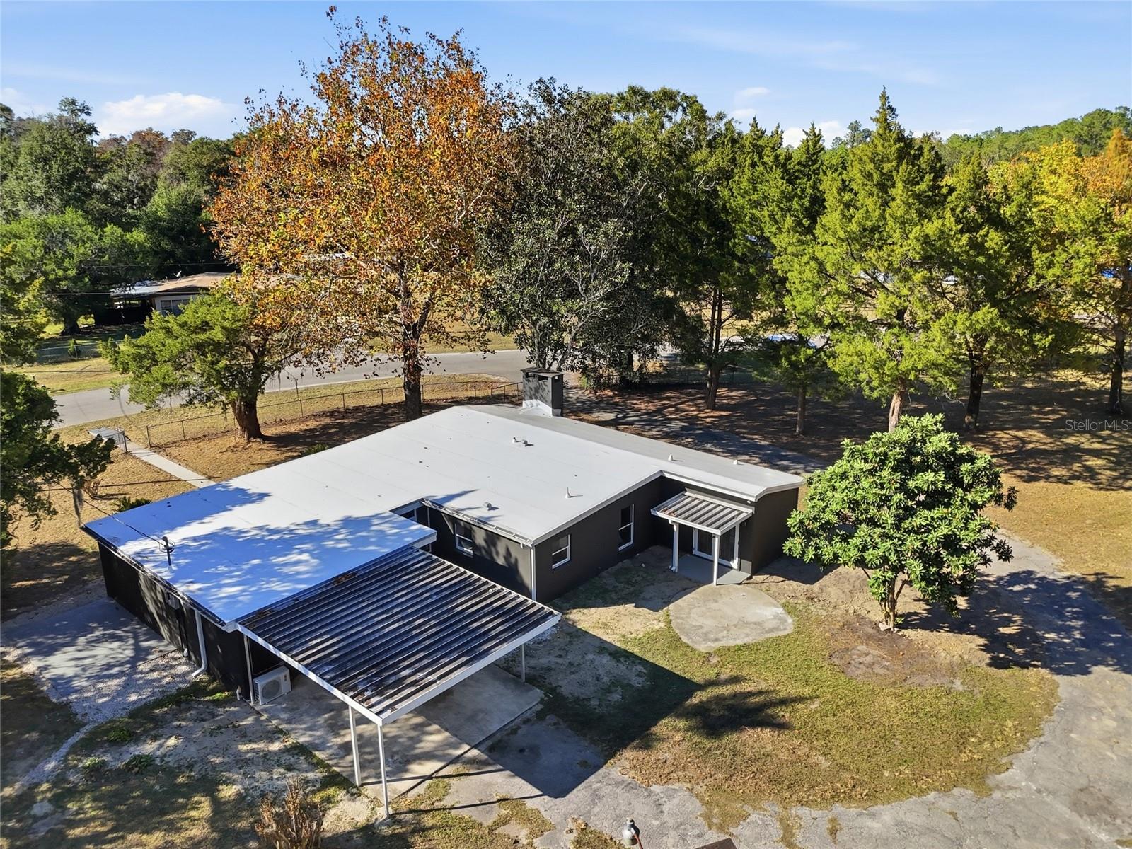 Image 33 of 40 For 9325 77th Court