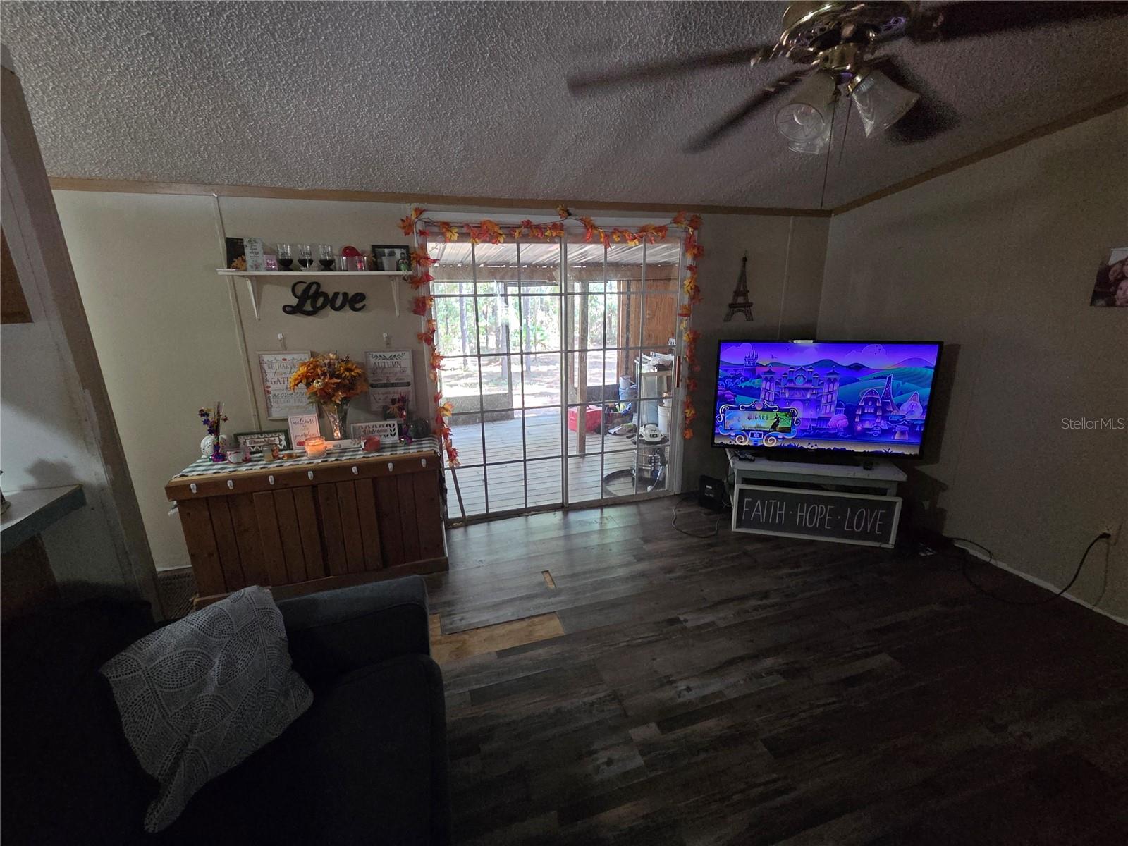 Image 2 of 33 For 118 Lemon Street