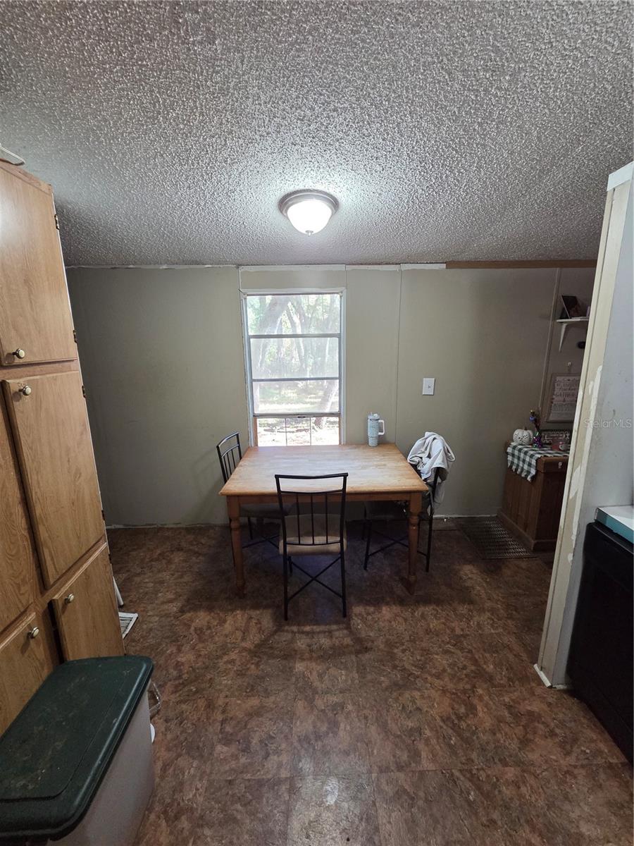 Image 4 of 33 For 118 Lemon Street