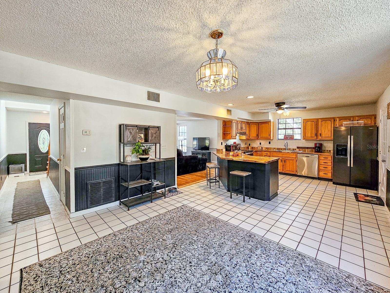 Image 14 of 58 For 5501 Carlsbad Road