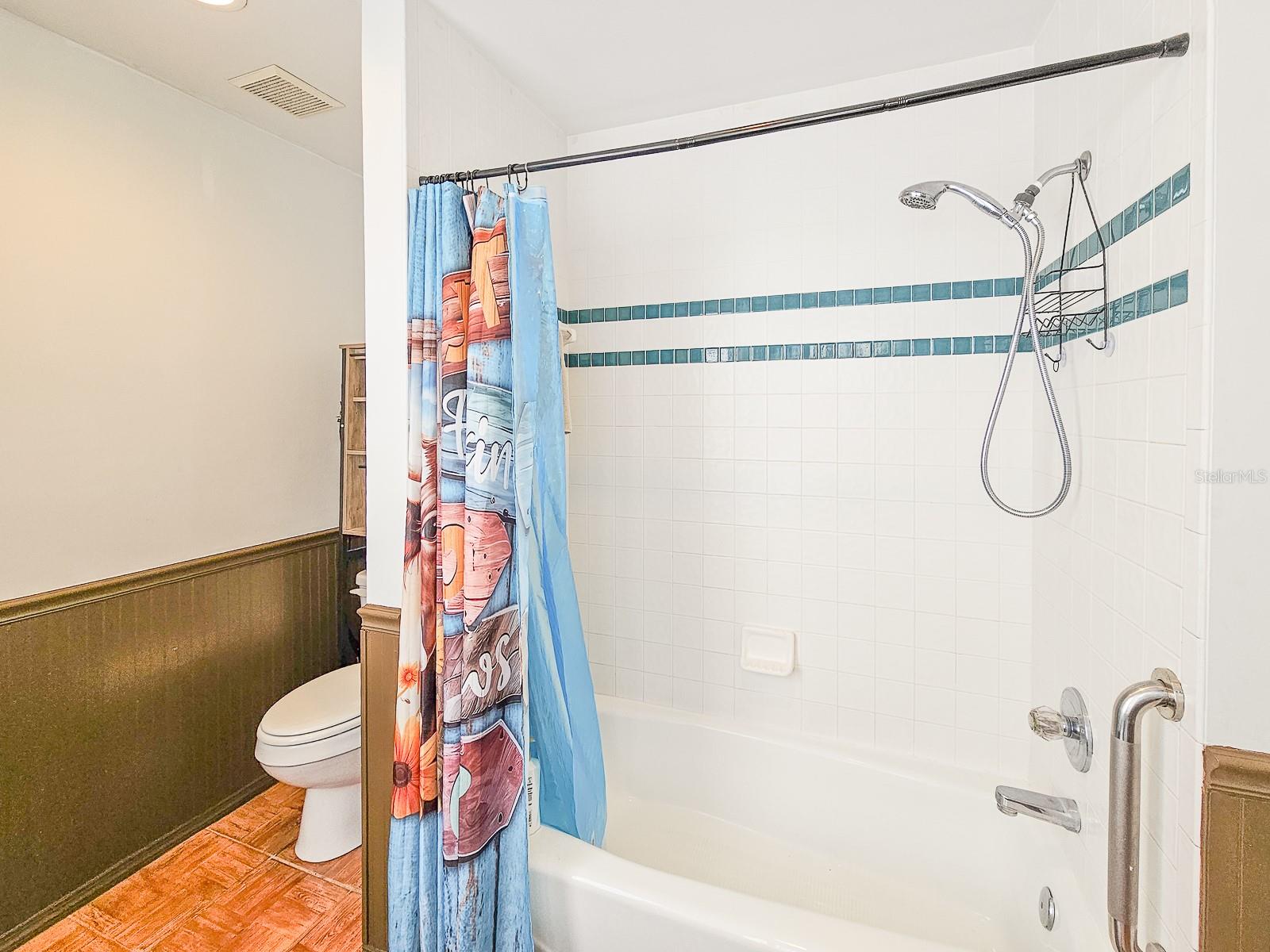 Image 24 of 58 For 5501 Carlsbad Road