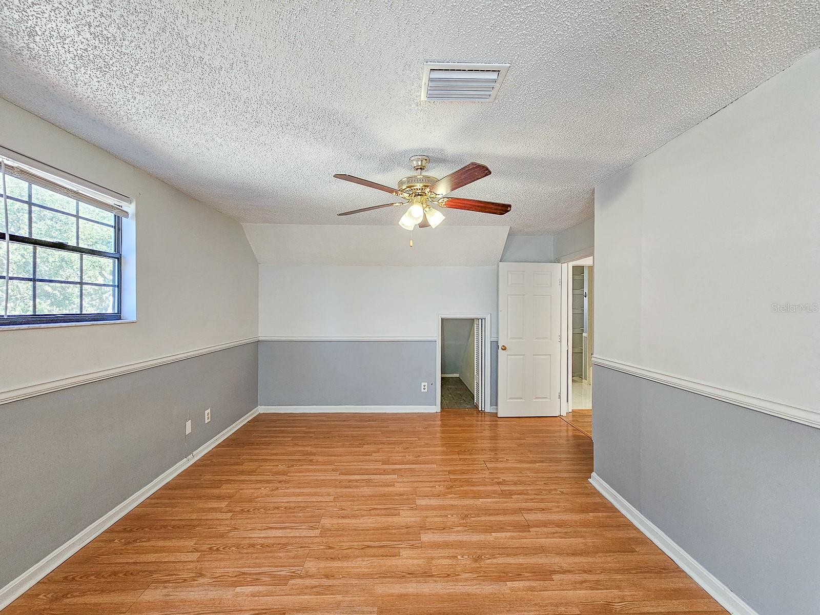 Image 34 of 58 For 5501 Carlsbad Road