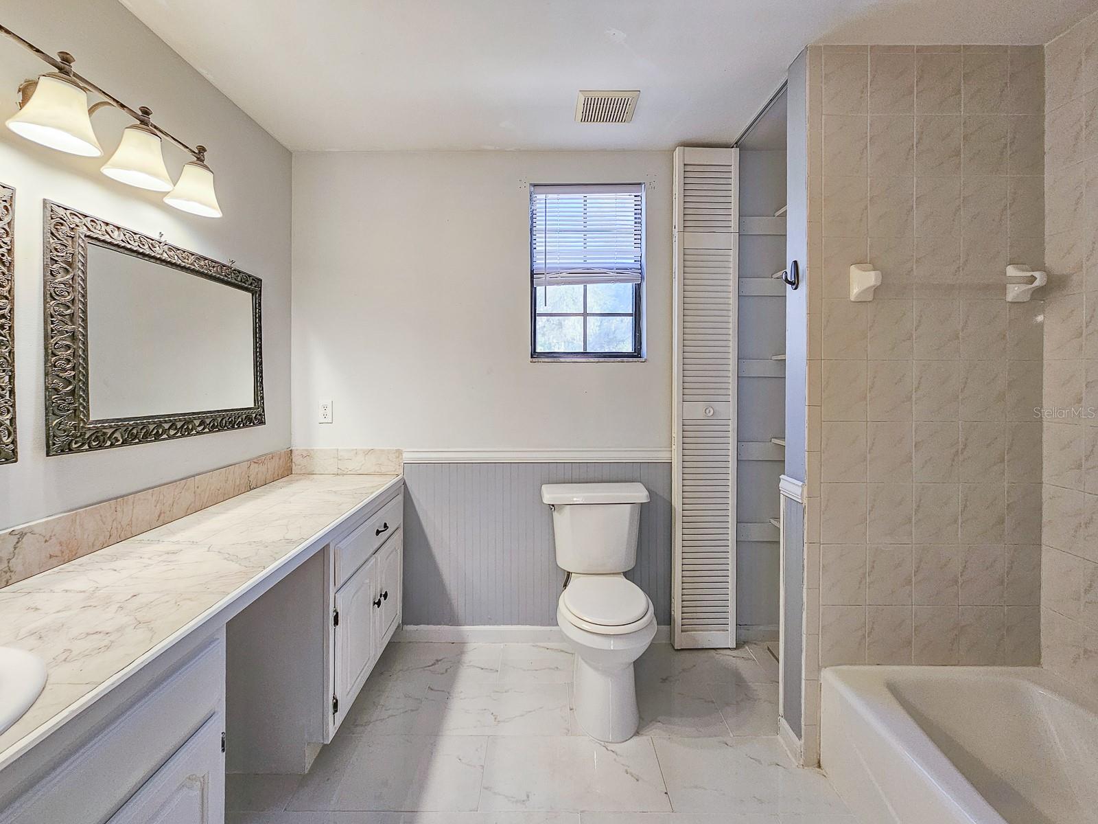 Image 36 of 58 For 5501 Carlsbad Road