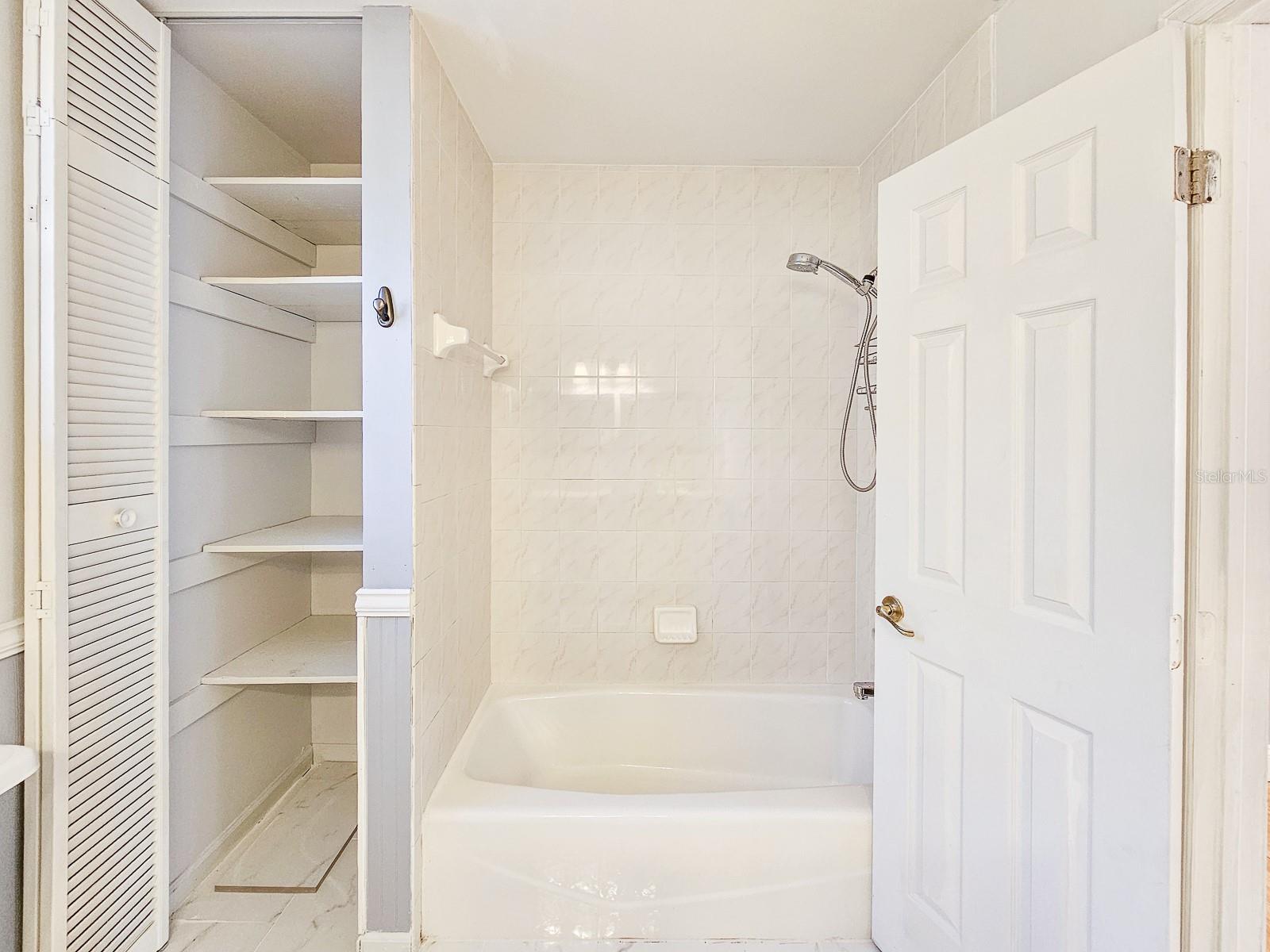 Image 39 of 58 For 5501 Carlsbad Road