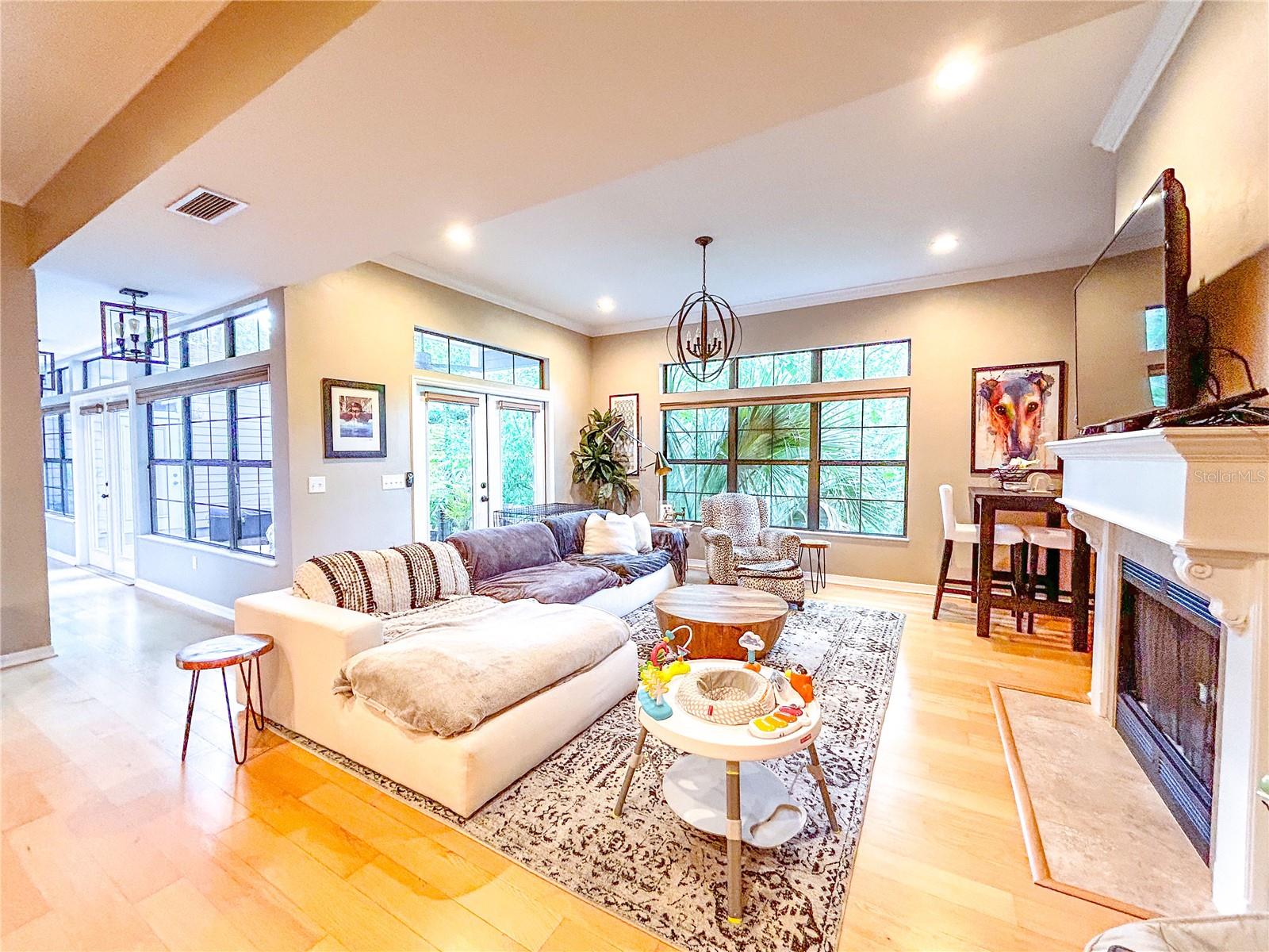 Image 2 of 15 For 5339 9th Lane