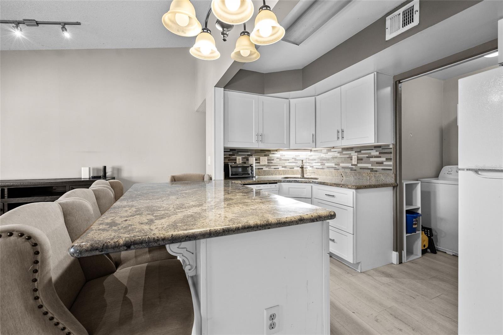 Image 10 of 31 For 2601 Archer Road 334