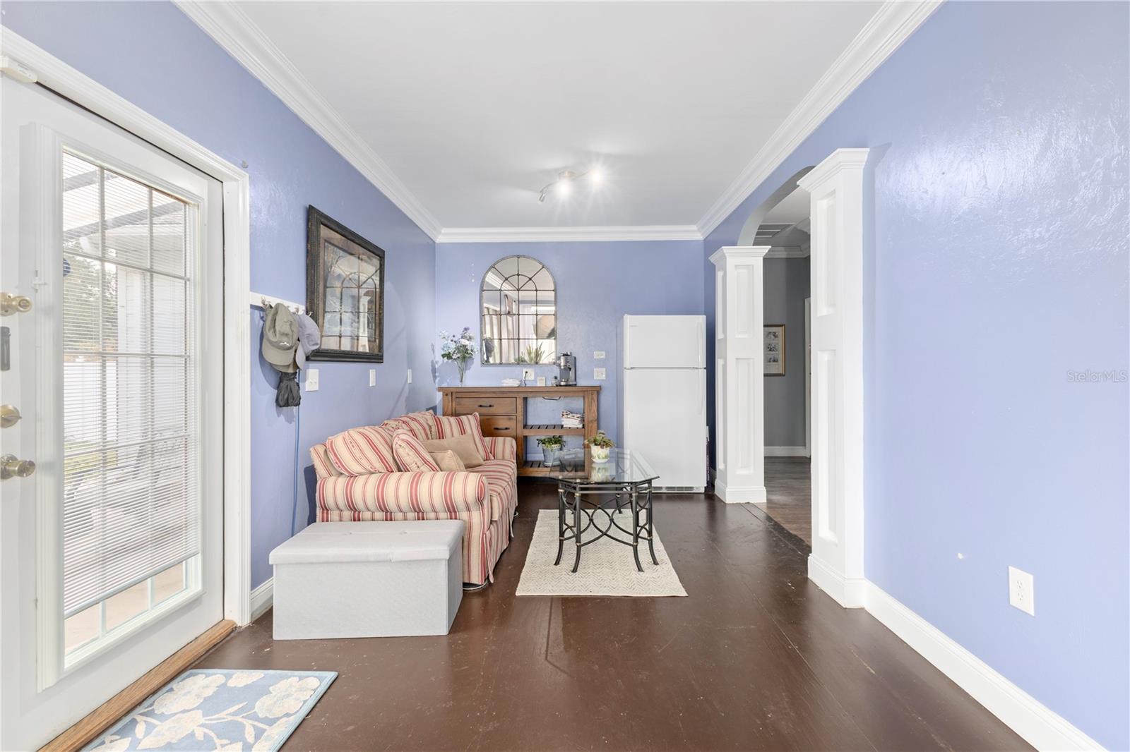 Image 10 of 40 For 208 Freeman Glen