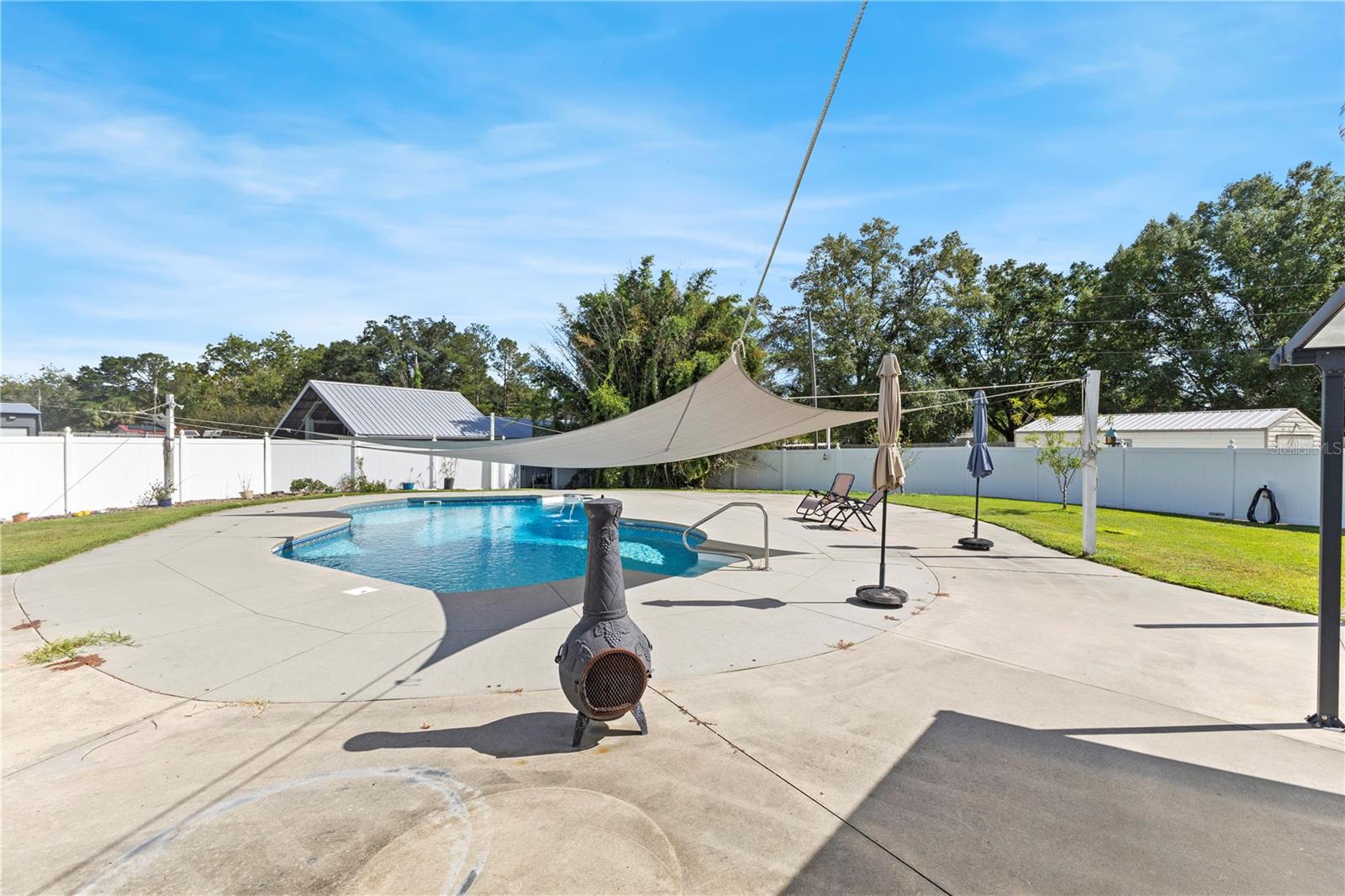 Image 26 of 40 For 208 Freeman Glen