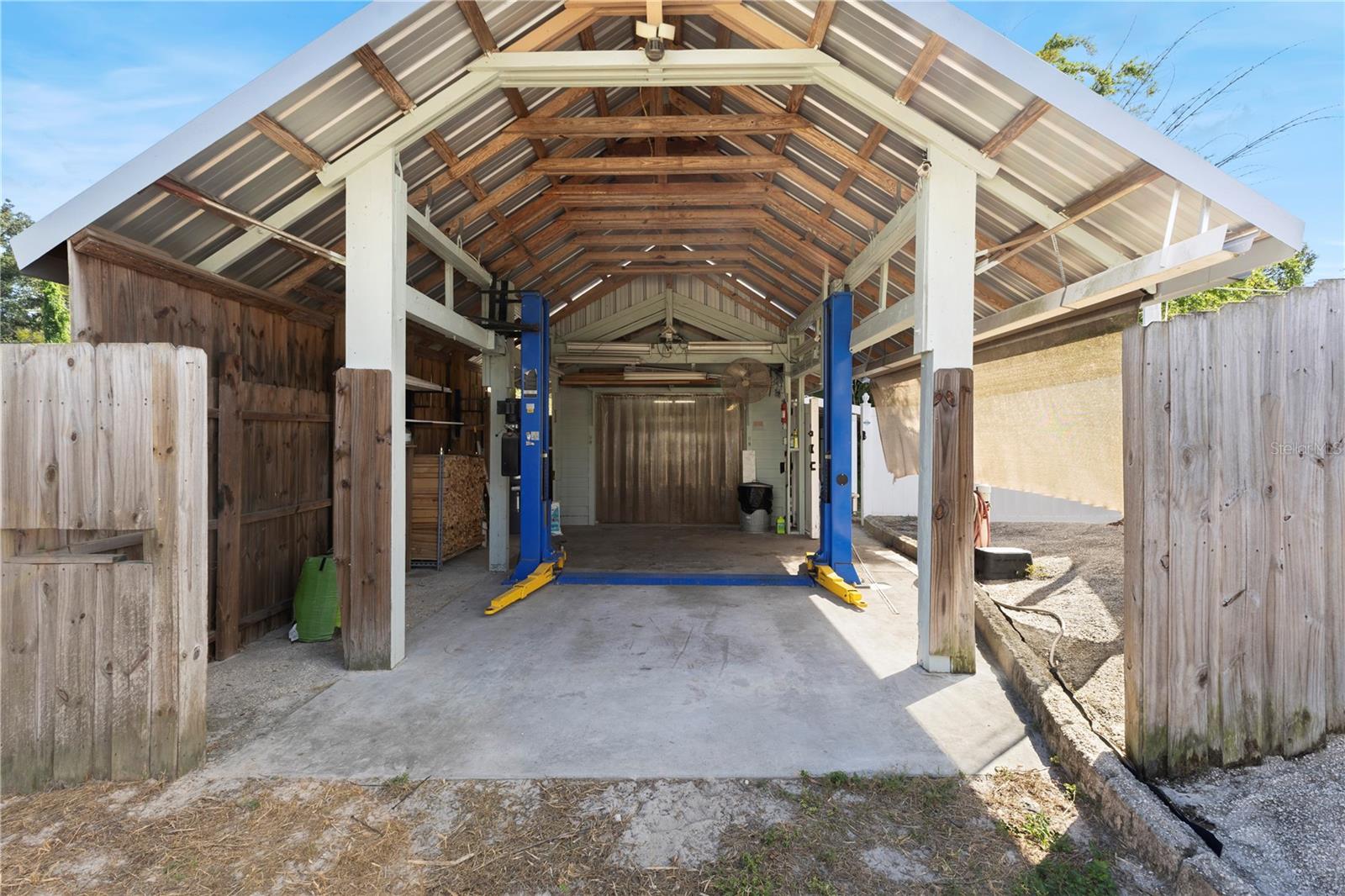 Image 27 of 40 For 208 Freeman Glen