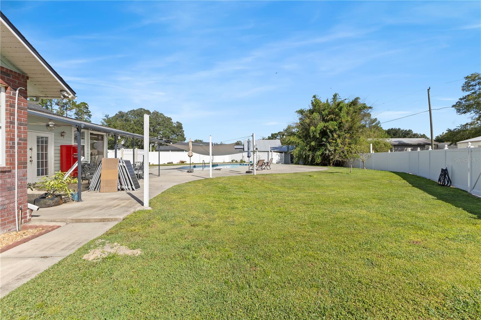 Image 30 of 40 For 208 Freeman Glen