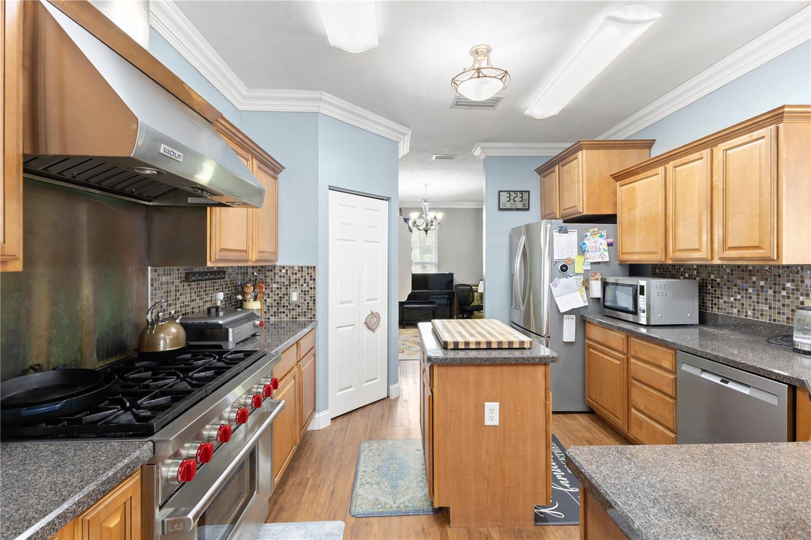 Image 4 of 40 For 208 Freeman Glen