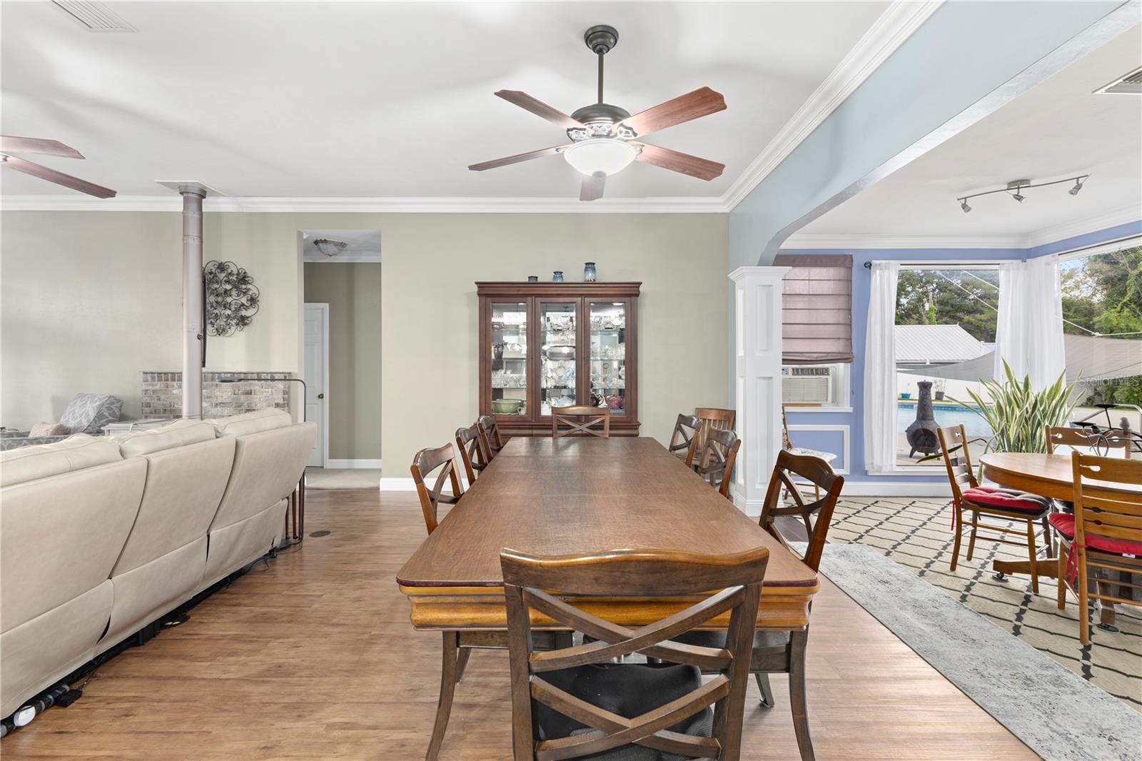 Image 5 of 40 For 208 Freeman Glen