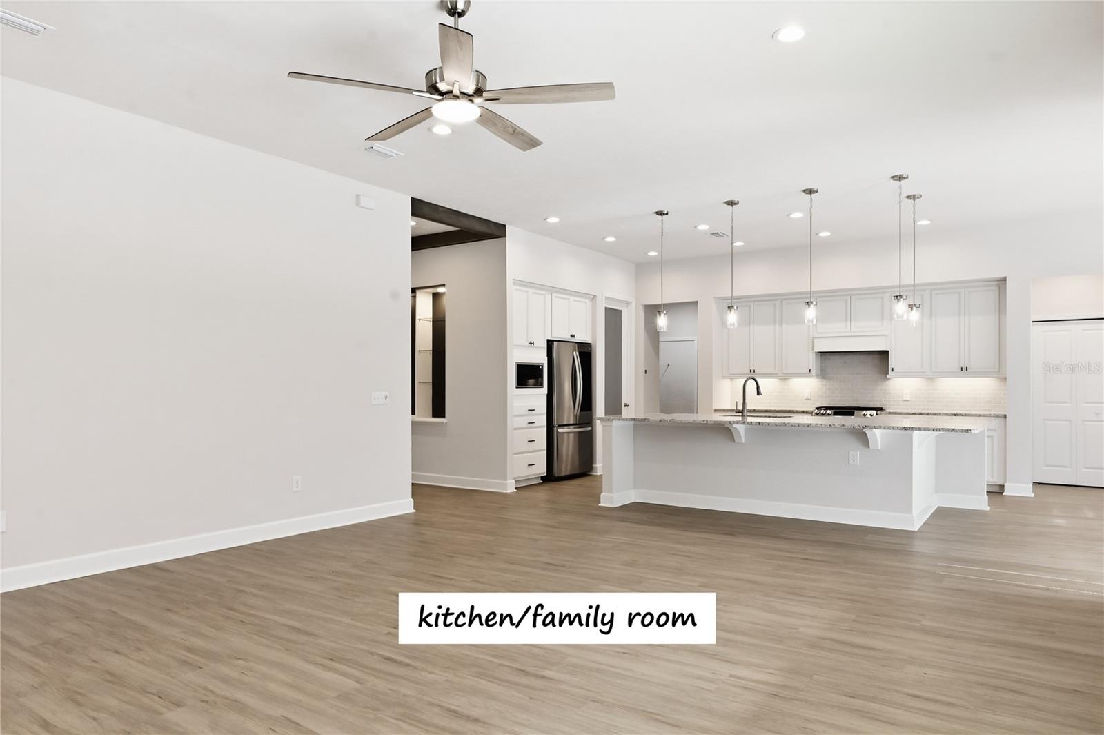 Image 7 of 32 For 14953 150th Lane