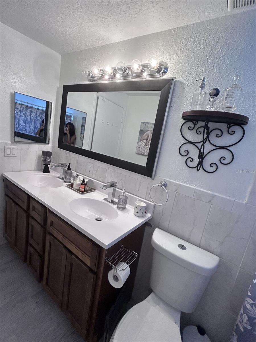 Image 15 of 34 For 1495 Bishop Road