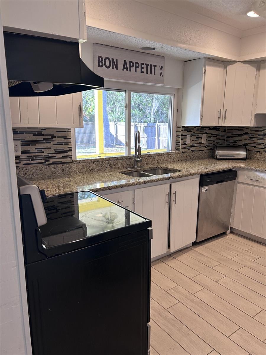 Image 23 of 34 For 1495 Bishop Road