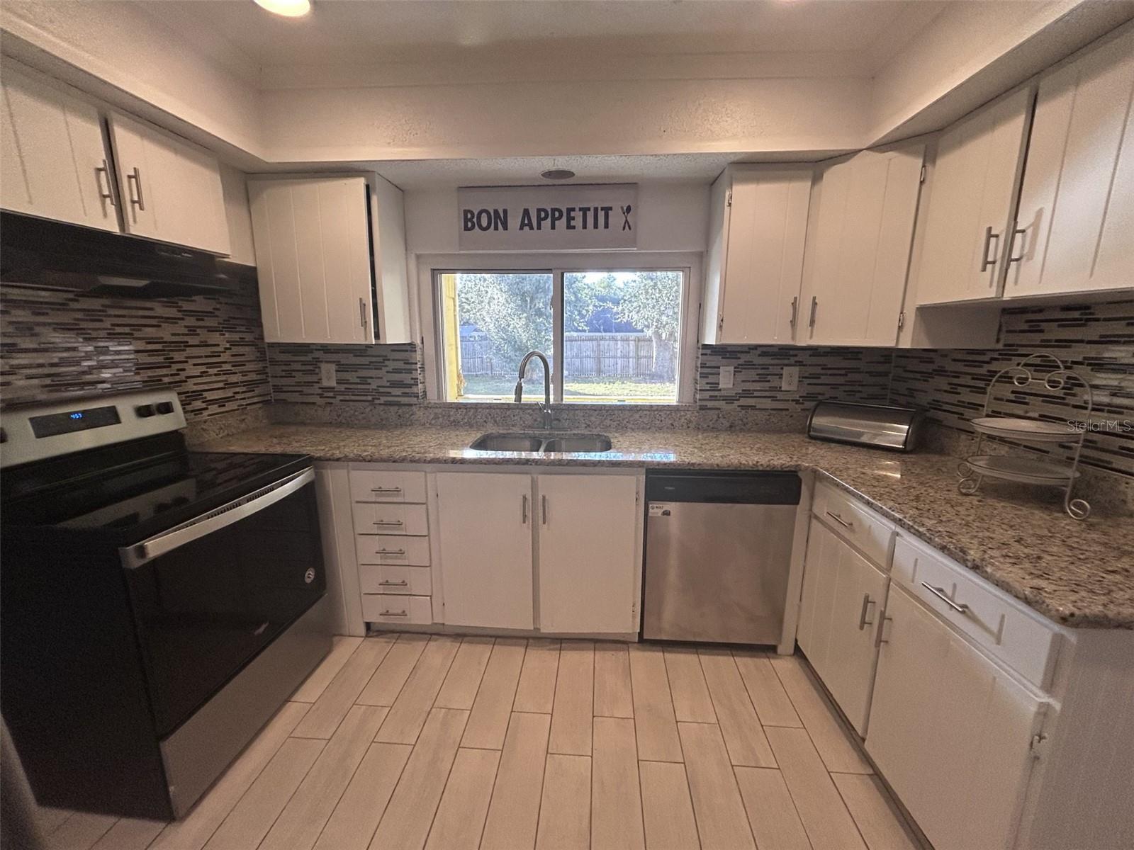 Image 24 of 34 For 1495 Bishop Road