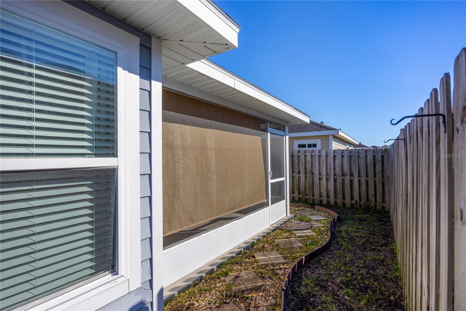 Image 31 of 33 For 470 251st Street