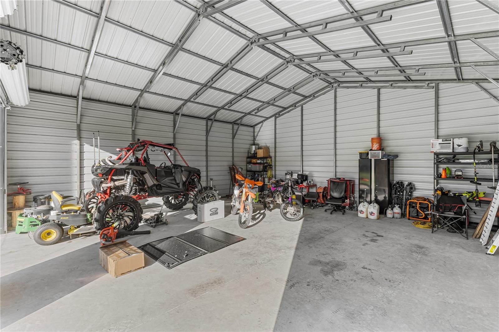 Image 20 of 21 For 261 Deanna Terrace