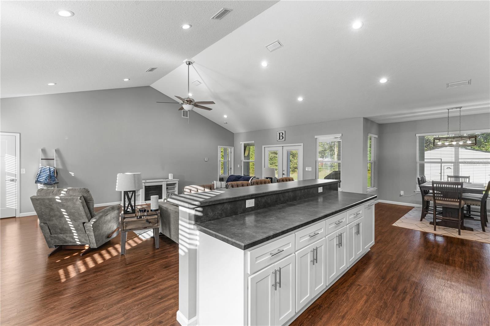 Image 3 of 21 For 261 Deanna Terrace