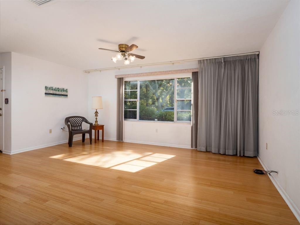 Image 3 of 23 For 4510 31st Avenue