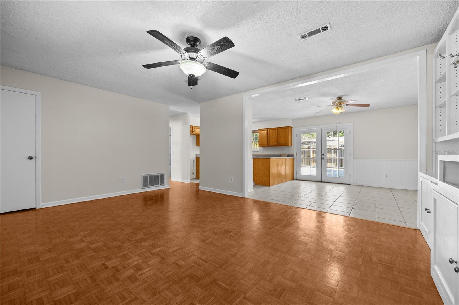 Image 5 of 22 For 3907 20th Drive