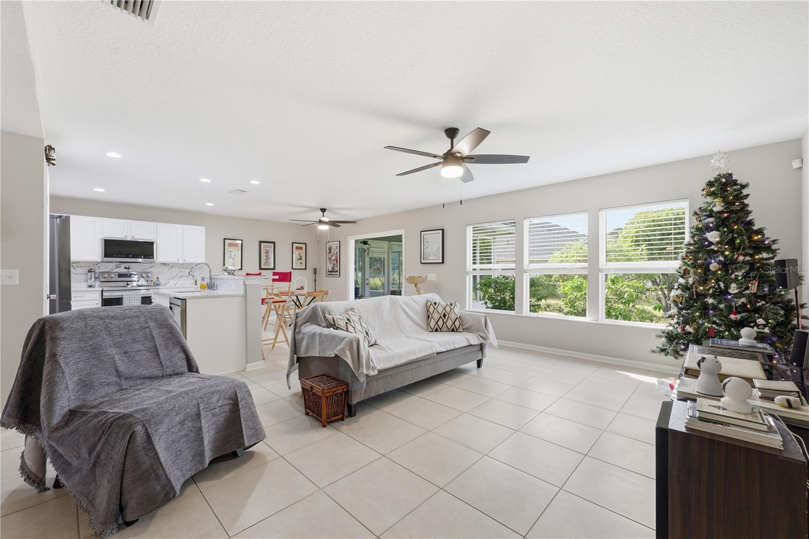 Image 10 of 45 For 4535 Golf Ridge Drive