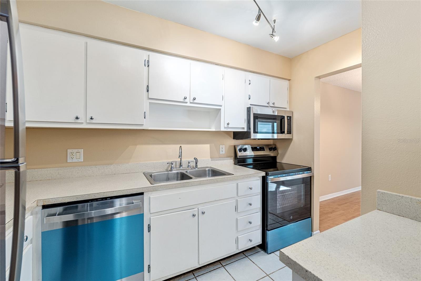 Image 12 of 50 For 3057 28th Circle