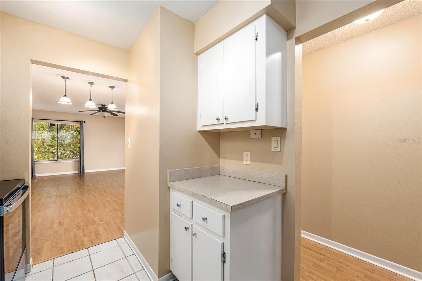 Image 16 of 50 For 3057 28th Circle