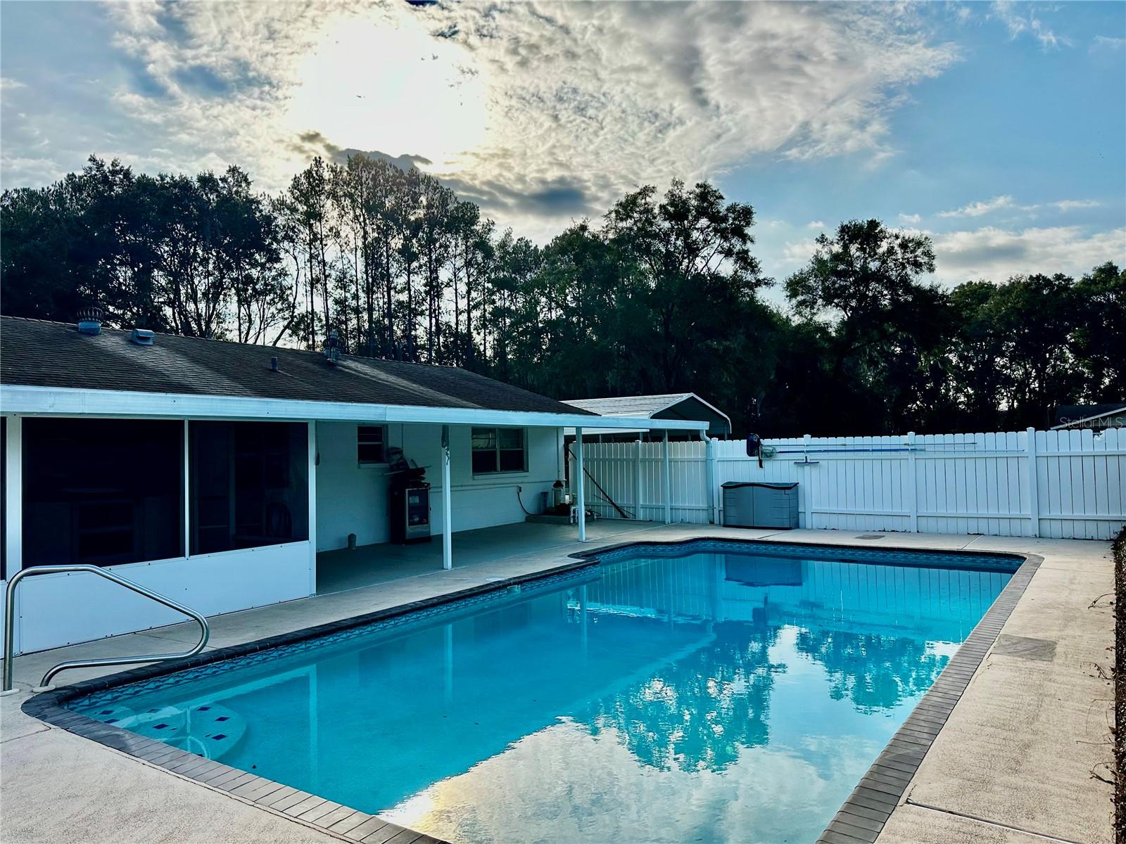 Image 29 of 44 For 14512 133rd Terrace