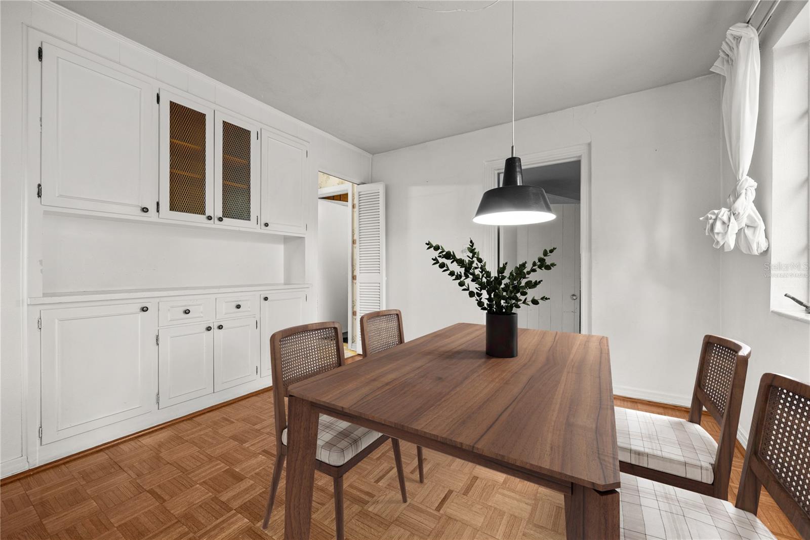 Image 13 of 33 For 2015 7th Place