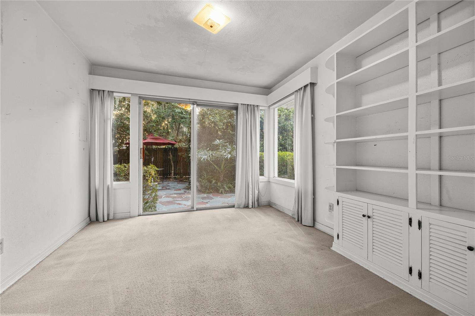 Image 22 of 33 For 2015 7th Place