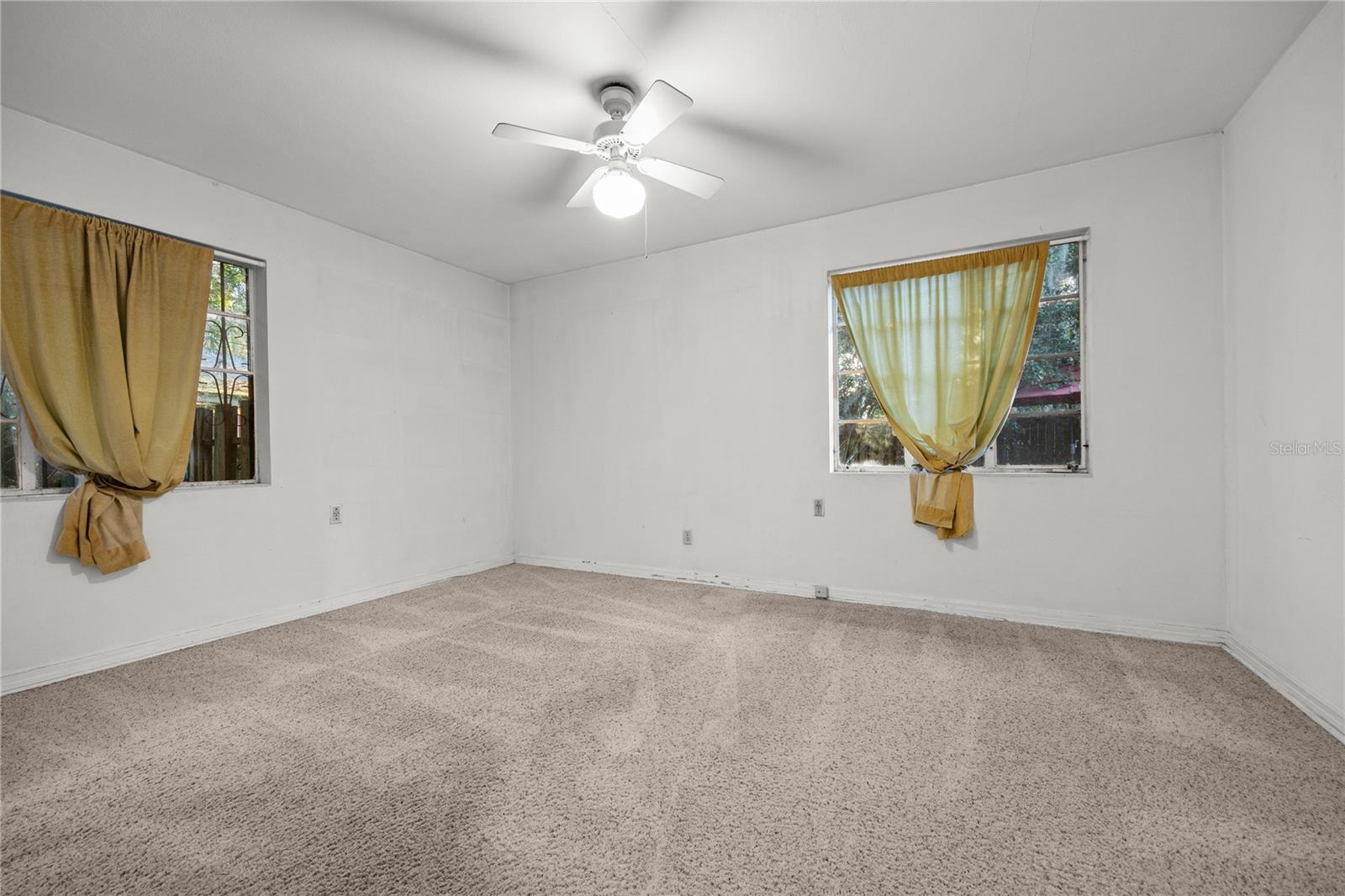 Image 28 of 33 For 2015 7th Place