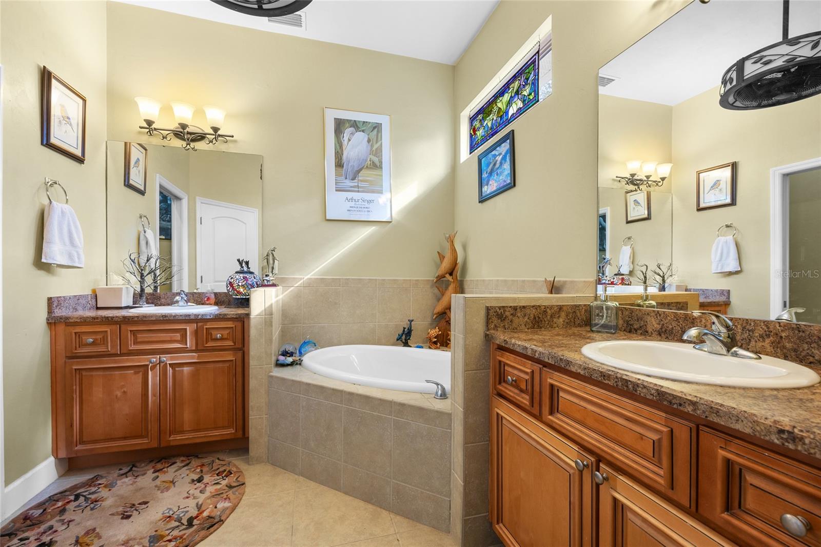 Image 23 of 32 For 16643 168th Terrace