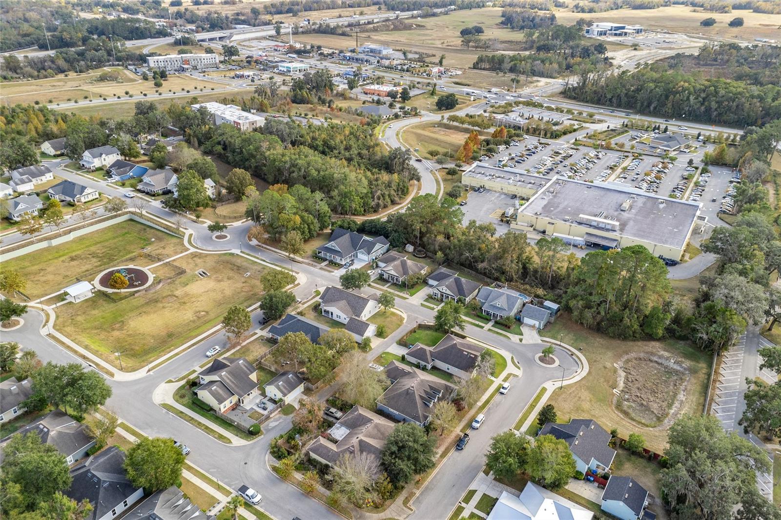 Image 30 of 32 For 16643 168th Terrace