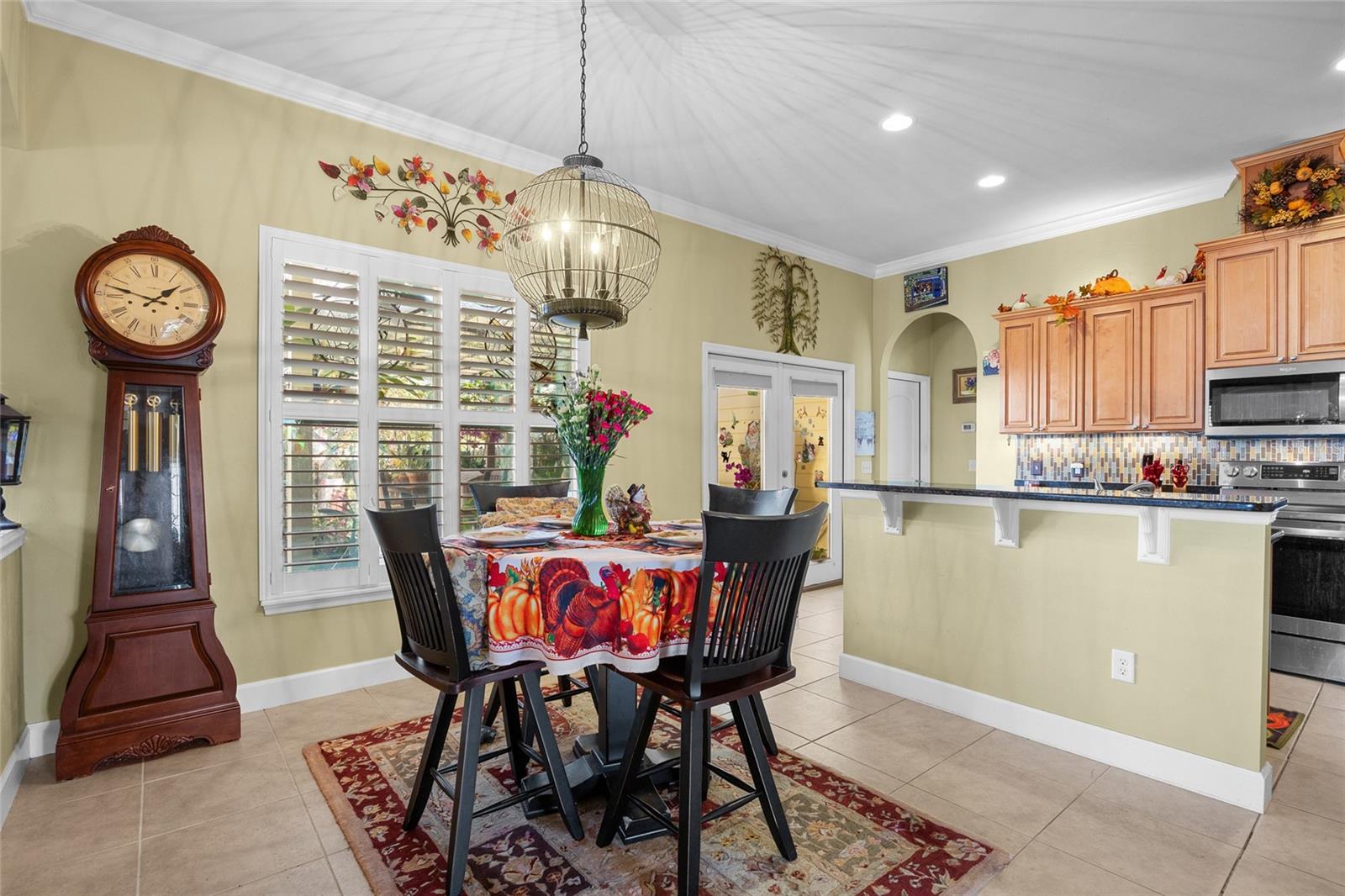 Image 5 of 32 For 16643 168th Terrace