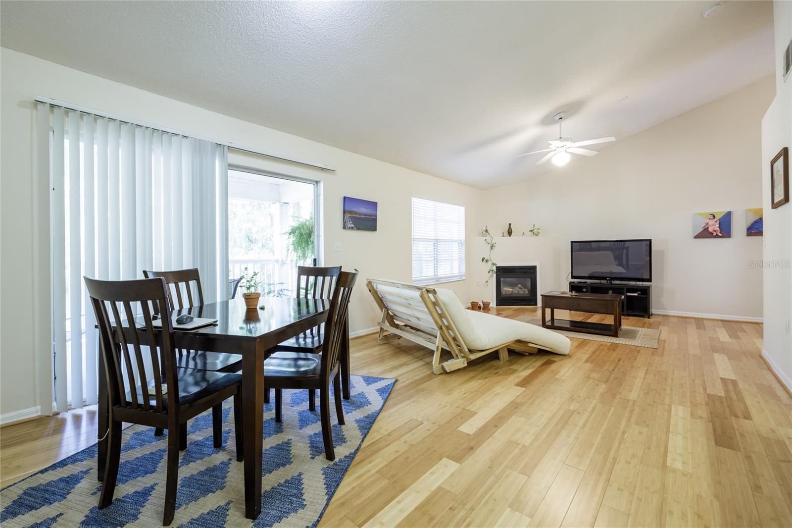 Image 13 of 32 For 10000 52nd Avenue 77