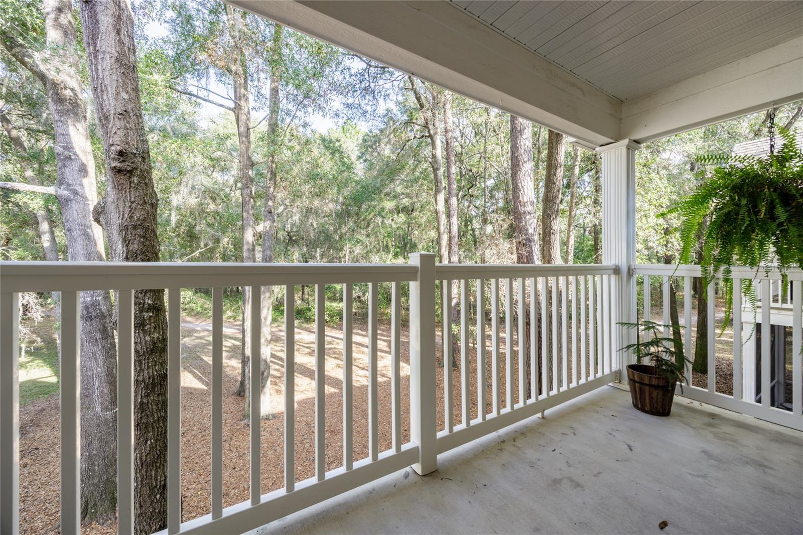 Image 15 of 32 For 10000 52nd Avenue 77