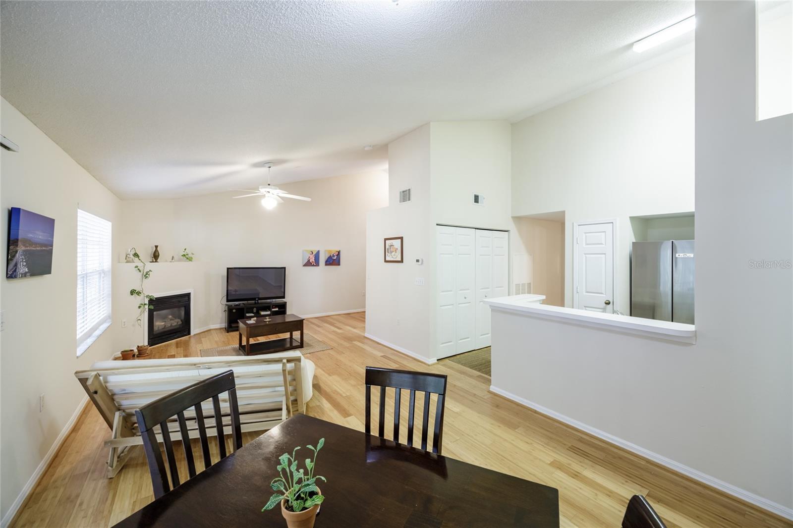 Image 17 of 32 For 10000 52nd Avenue 77