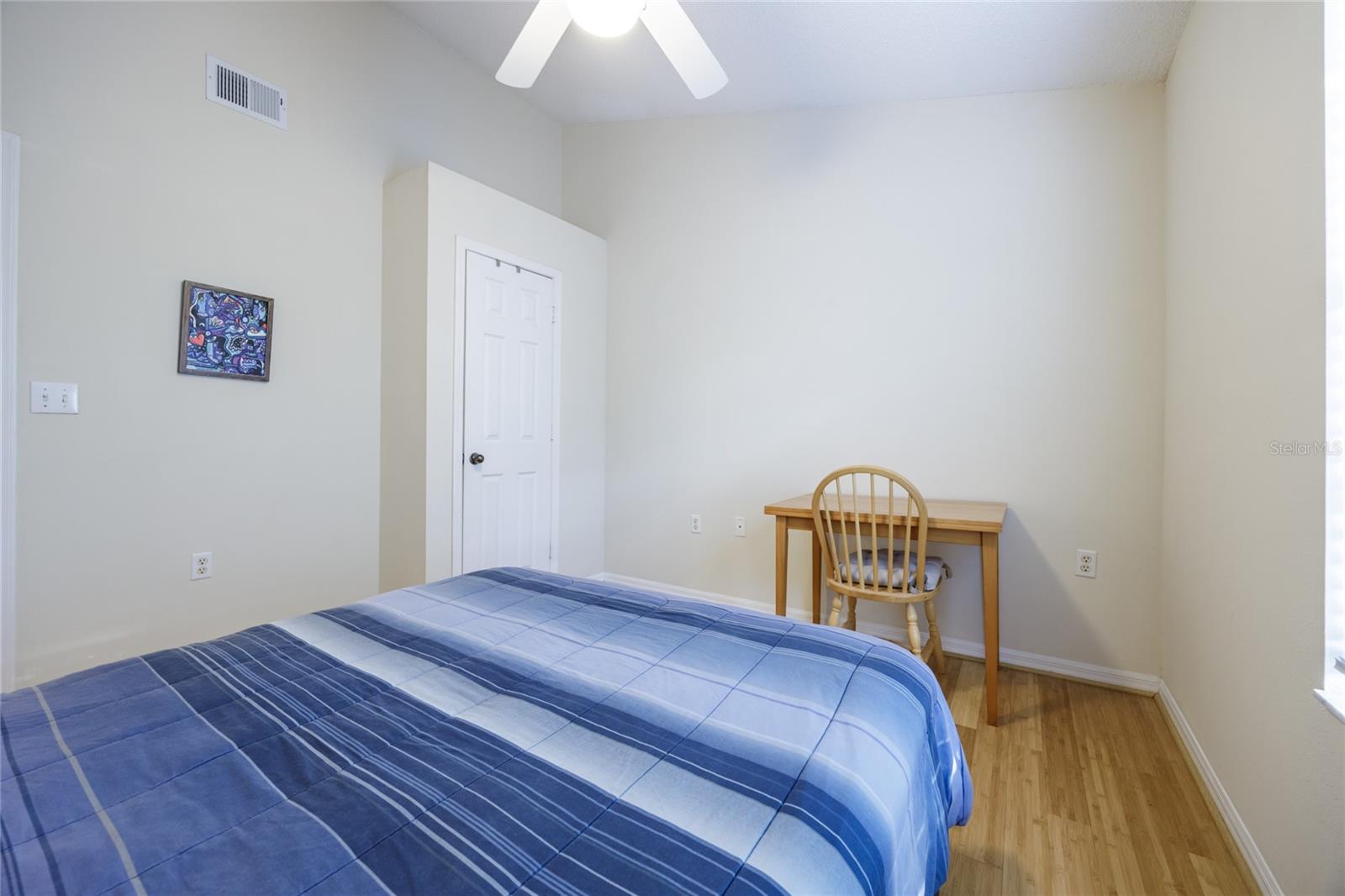 Image 25 of 32 For 10000 52nd Avenue 77