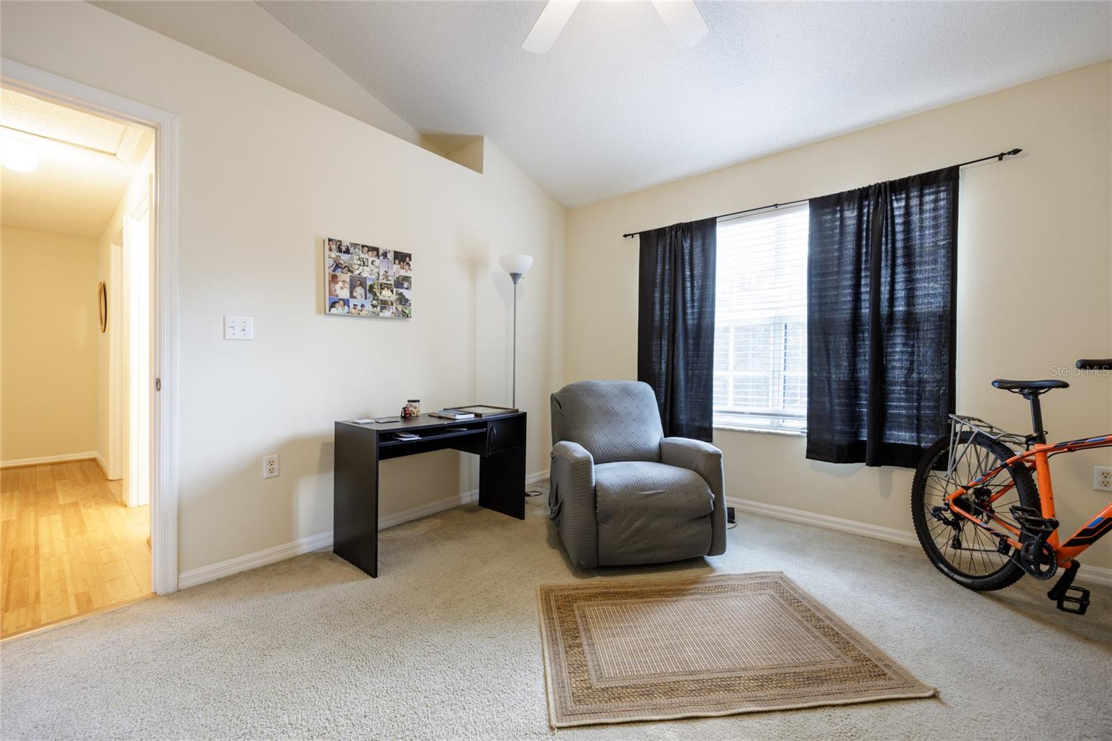 Image 28 of 32 For 10000 52nd Avenue 77