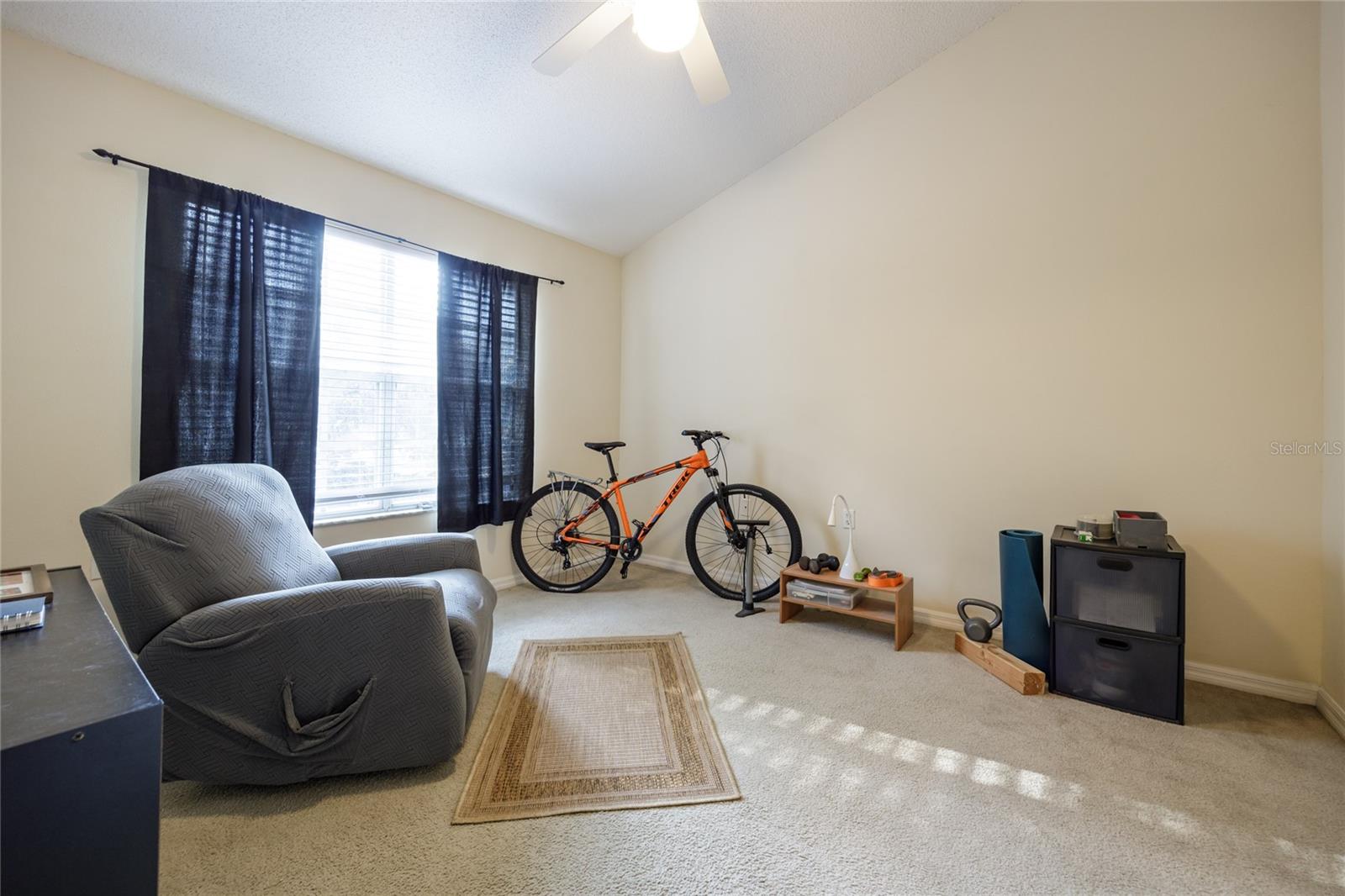 Image 29 of 32 For 10000 52nd Avenue 77