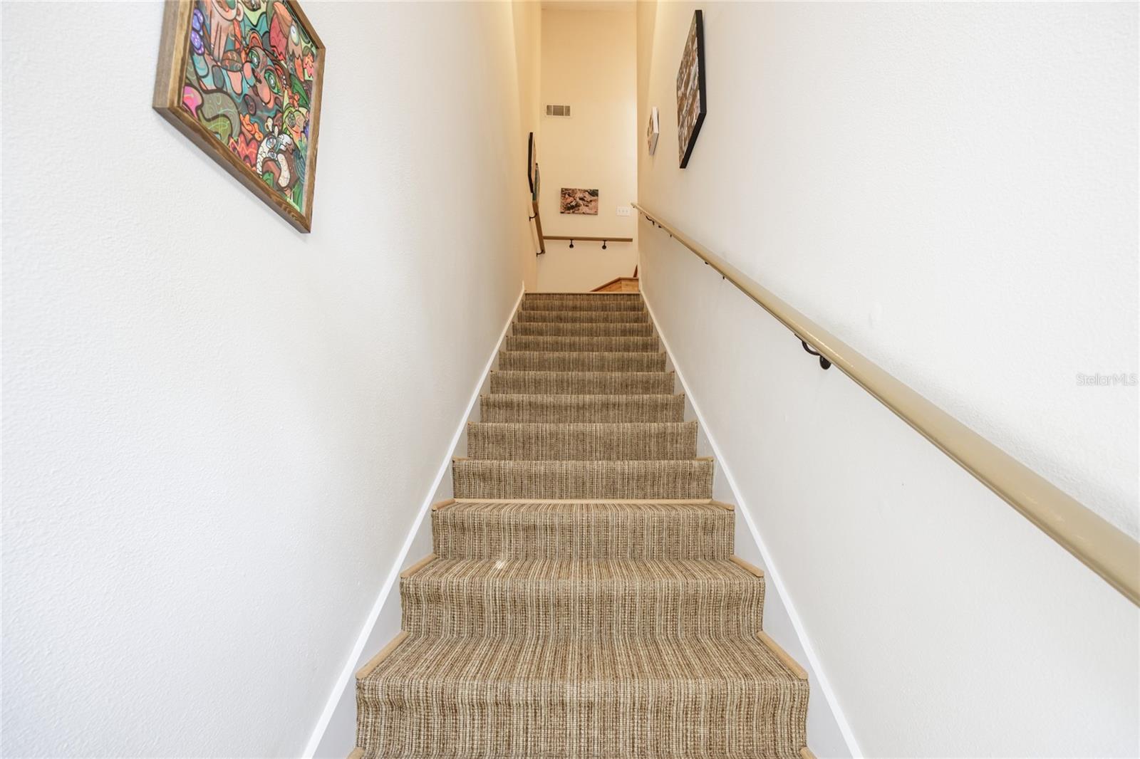 Image 3 of 32 For 10000 52nd Avenue 77