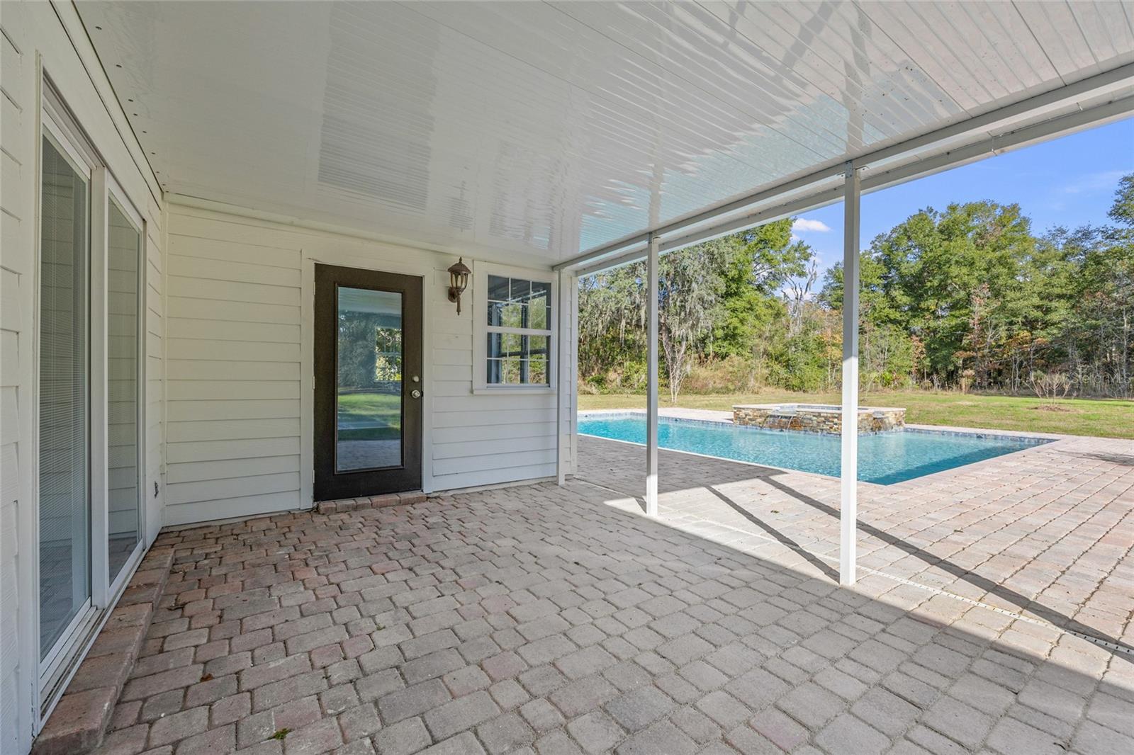 Image 30 of 41 For 5540 56th Avenue