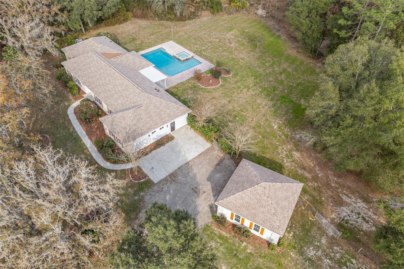 Image 37 of 41 For 5540 56th Avenue