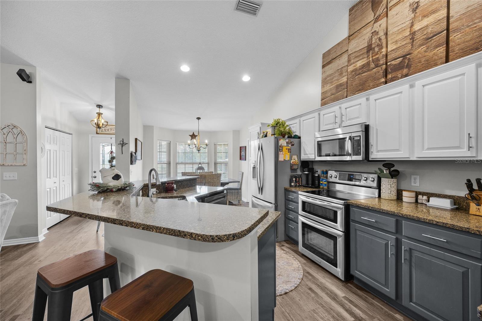 Image 9 of 48 For 6864 County Road 229a