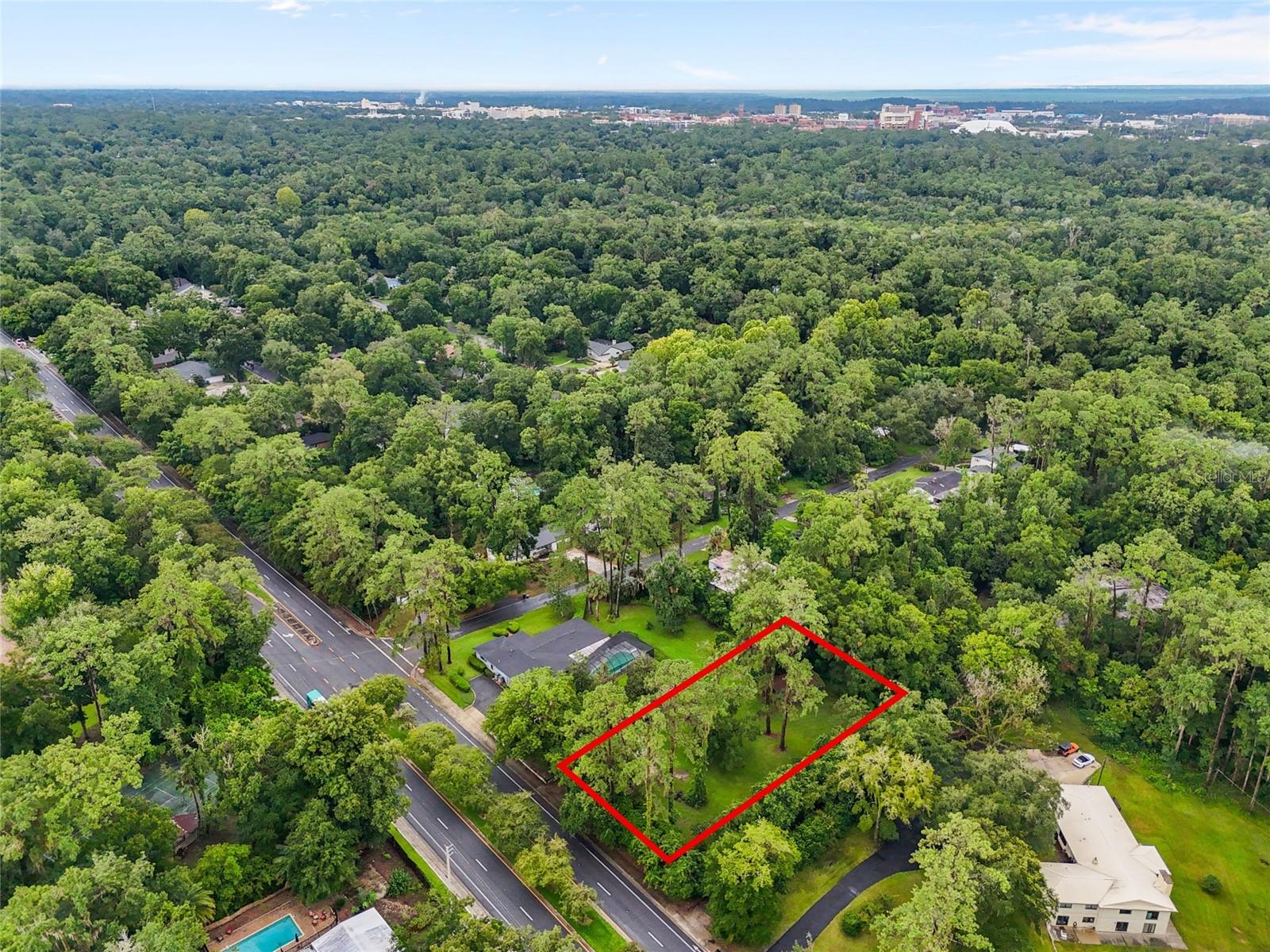 Image 3 of 12 For  16th Avenue 