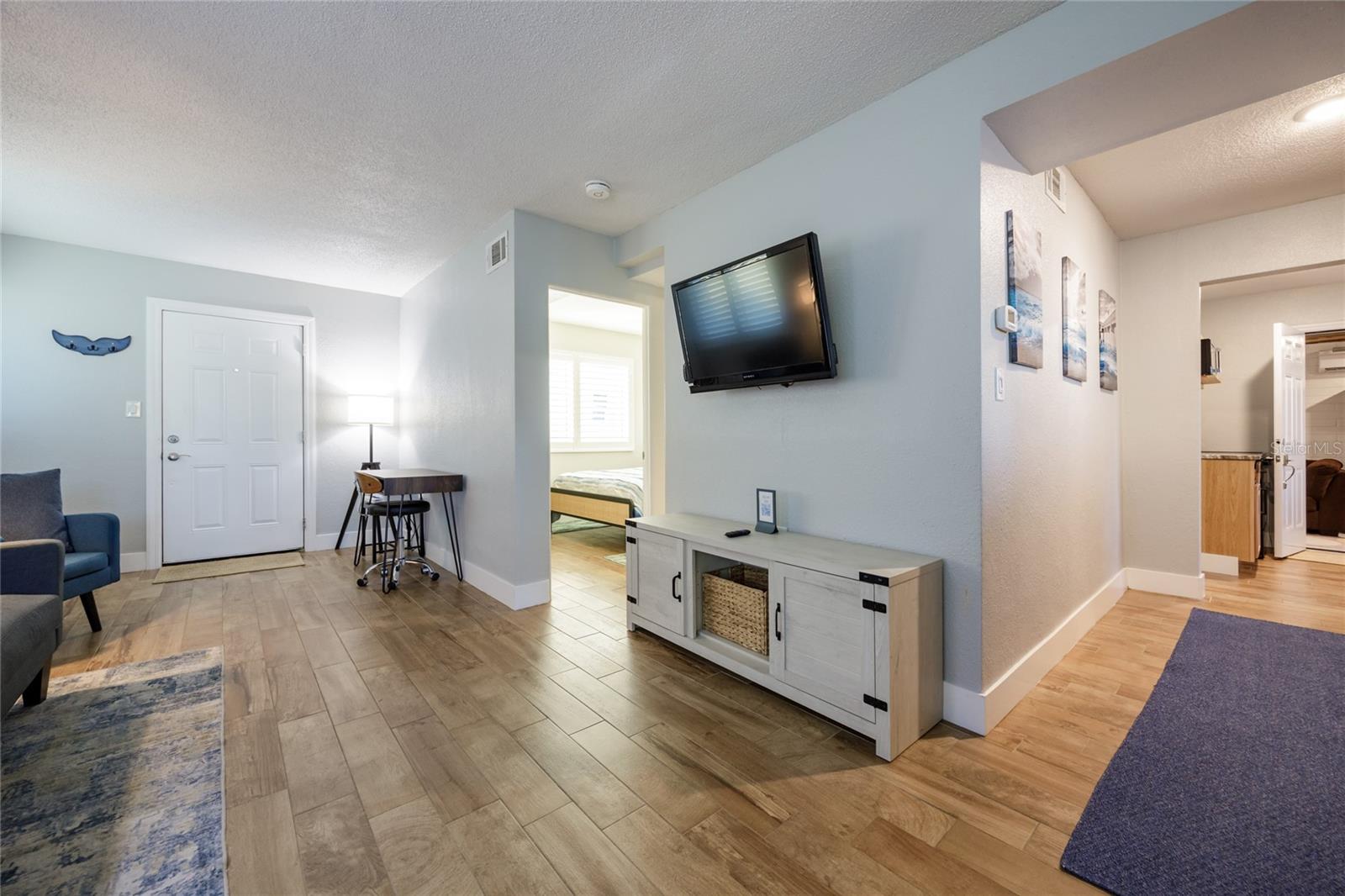 Image 15 of 59 For 7 Neptune Park